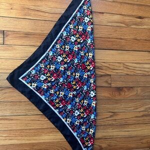 Vintage Floral Patterned Scarf with Navy Blue Trim